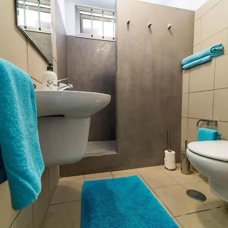 Casa Medano 8, 9 Or 15, Spectacular First Row Oceanside. First Block With Private Parking And Boardstorage *